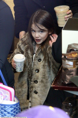 photo 15 in Suri Cruise gallery [id350483] 2011-02-28 00:00:00