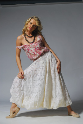 photo 12 in Svetlana Khorkina gallery [id162172] 2009-06-09 00:00:00
