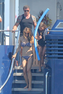 photo 15 in Stallone gallery [id521663] 2012-08-12 00:00:00