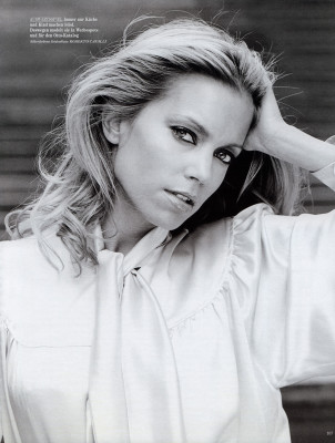 Sylvie Van Der Vaart pic #339942