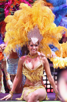 Sylvie Van Der Vaart pic #343821