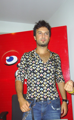 photo 14 in Tarkan gallery [id482734] 2012-05-01 00:00:00