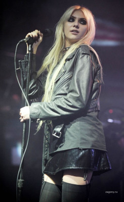 photo 10 in Taylor Momsen gallery [id597487] 2013-04-25 00:00:00