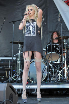 photo 22 in Taylor Momsen gallery [id596608] 2013-04-24 00:00:00