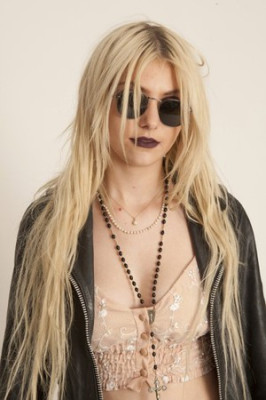Taylor Momsen pic #596588