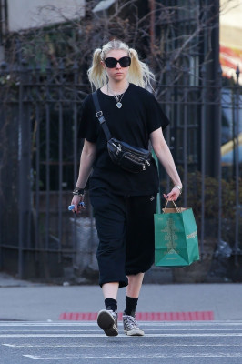 Taylor Momsen pic #1337684