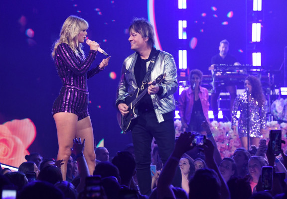 photo 11 in Taylor Swift gallery [id1155752] 2019-07-19 00:00:00