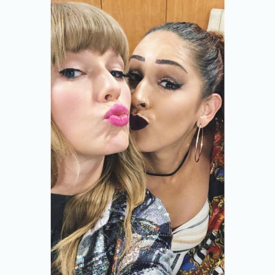 photo 17 in Taylor Swift gallery [id1091471] 2018-12-26 00:00:00