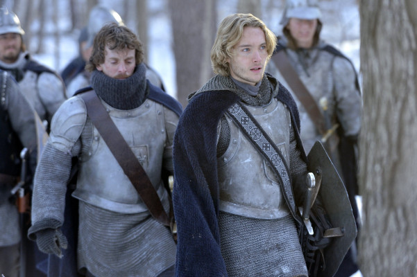 Toby Regbo  pic #706476