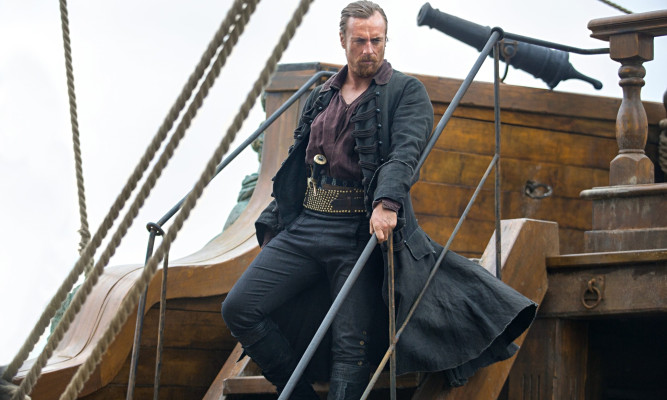 photo 3 in Toby Stephens gallery [id819490] 2015-12-15 00:00:00