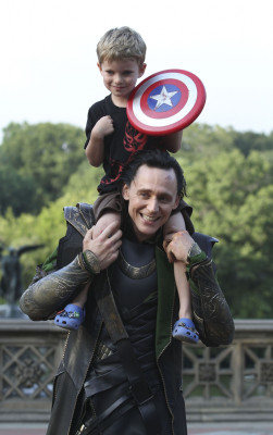 Tom Hiddleston pic #652454