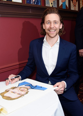 Tom Hiddleston pic #1193617