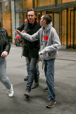 Tom Hiddleston pic #1188775