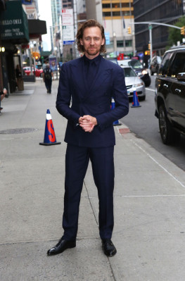 Tom Hiddleston pic #1177953