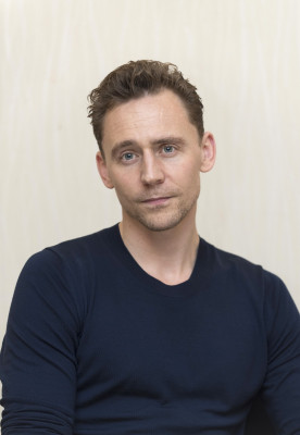 Tom Hiddleston pic #929439