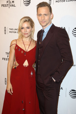 Tom Hiddleston pic #850100