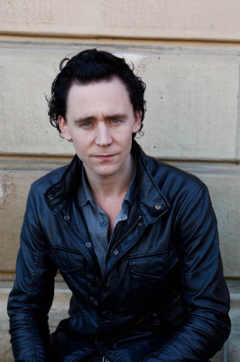 Tom Hiddleston pic #651005