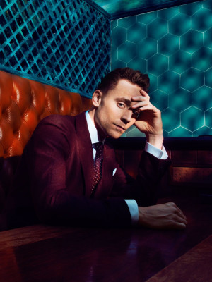Tom Hiddleston pic #654209