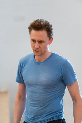 Tom Hiddleston pic #654717