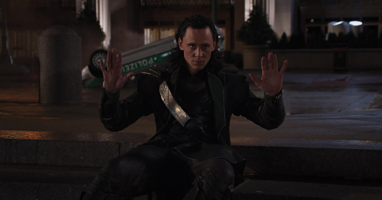 Tom Hiddleston pic #666535