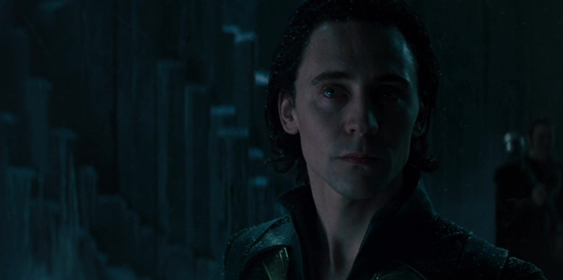 Tom Hiddleston pic #653435