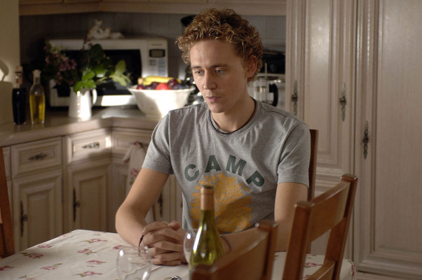 Tom Hiddleston pic #381483