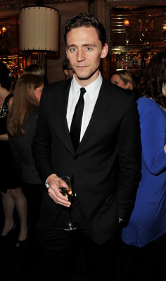 Tom Hiddleston pic #455464