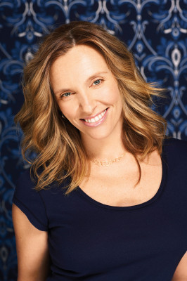 photo 23 in Toni Collette gallery [id365229] 2011-04-05 00:00:00