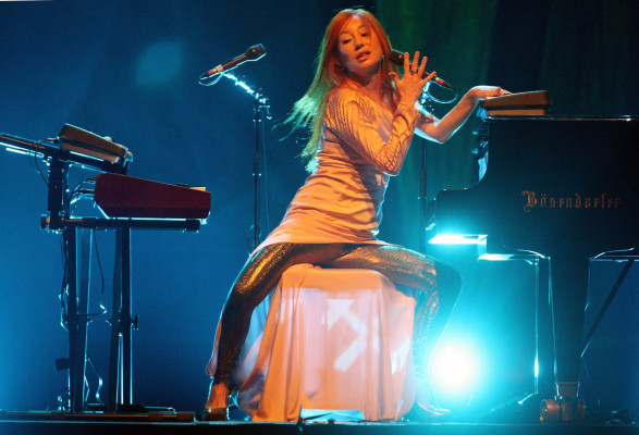 Tori Amos pic #695414