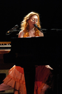 Tori Amos pic #613241
