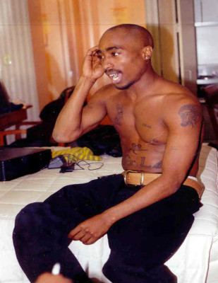 photo 16 in Tupac Shakur gallery [id60240] -0001-11-30 00:00:00
