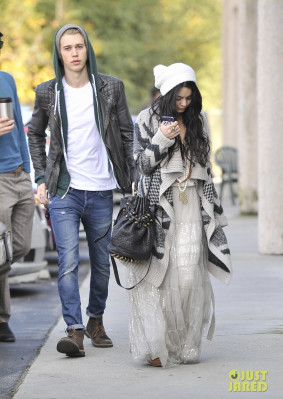 Vanessa Hudgens pic #679238