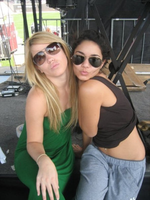 Vanessa Hudgens pic #450431