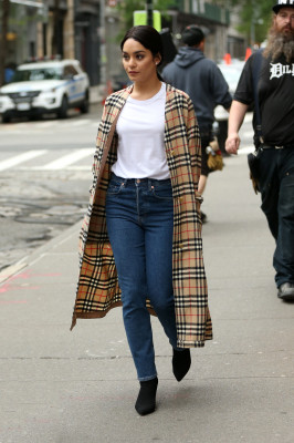Vanessa Hudgens pic #1038019