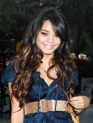 Vanessa Hudgens pic #678359