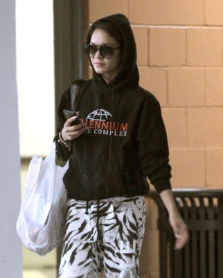Vanessa Hudgens pic #690192