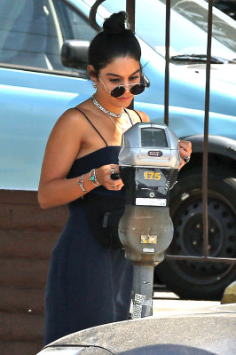 Vanessa Hudgens pic #1208456
