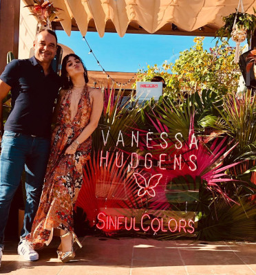 Vanessa Hudgens pic #1031184