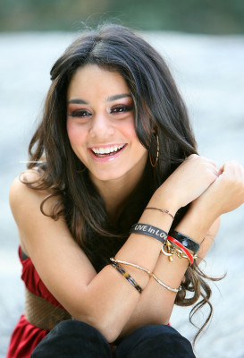 Vanessa Hudgens pic #118750