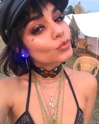 Vanessa Hudgens pic #1031181