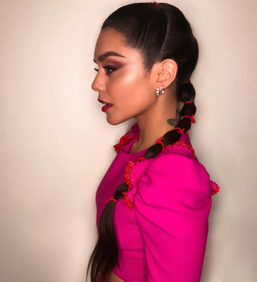 Vanessa Hudgens pic #1038020