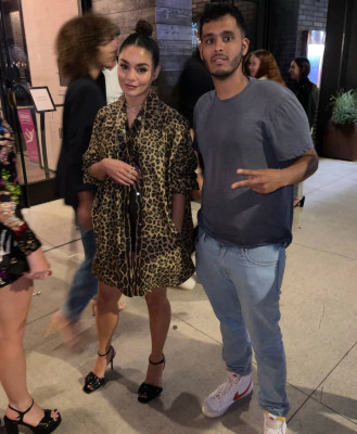 Vanessa Hudgens pic #1260932