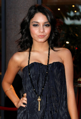 photo 9 in Vanessa Hudgens gallery [id128358] 2009-01-19 00:00:00