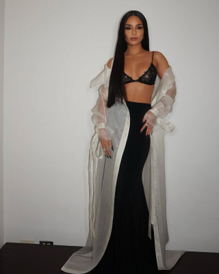 photo 12 in Vanessa Hudgens gallery [id1321683] 2023-02-14 00:00:00
