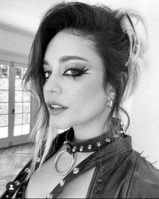 Vanessa Hudgens pic #1289149