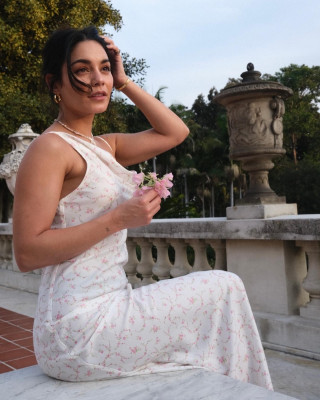 Vanessa Hudgens pic #1296248