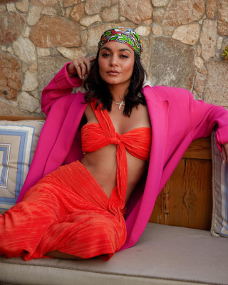 Vanessa Hudgens pic #1296493