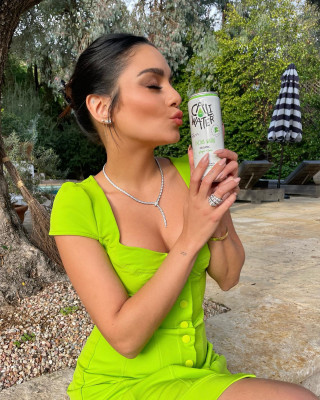 Vanessa Hudgens pic #1298542