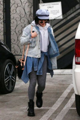 Vanessa Hudgens pic #998290