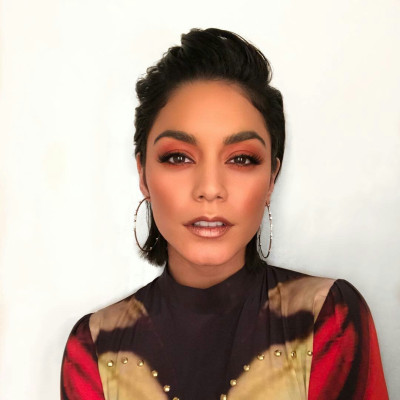 Vanessa Hudgens pic #974571
